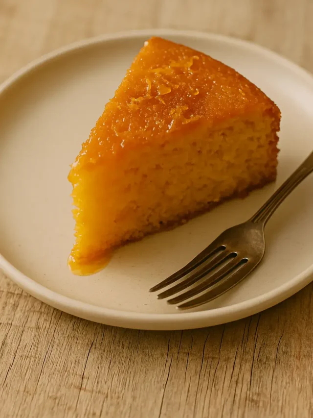 Bolo de Laranja Fofinho e
Molhadinho com Calda de Suco Natural